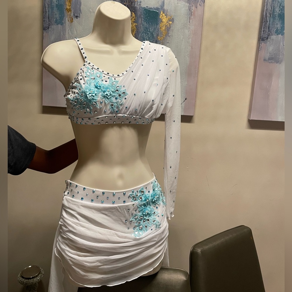 Gorgeous 2 piece lyrical costume in white